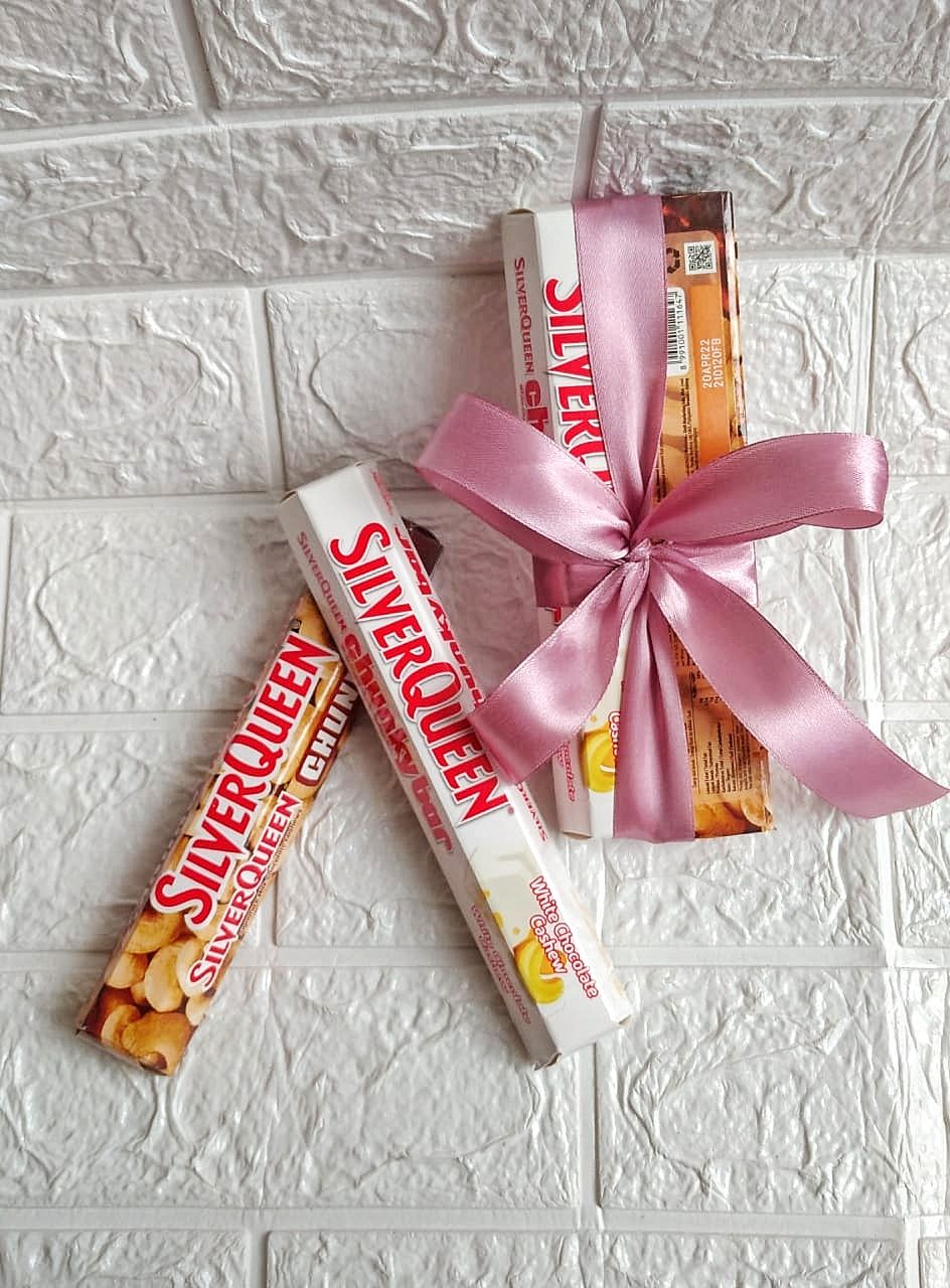 1 Paket Isi 2 Silverqueen Chunky Bar // Silverqueen Chunky Bar 95Gr // Coklat Valentine | Lazada Indonesia