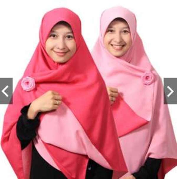 Cara Memakai Hijab Segi Empat Jumbo Voal Motif