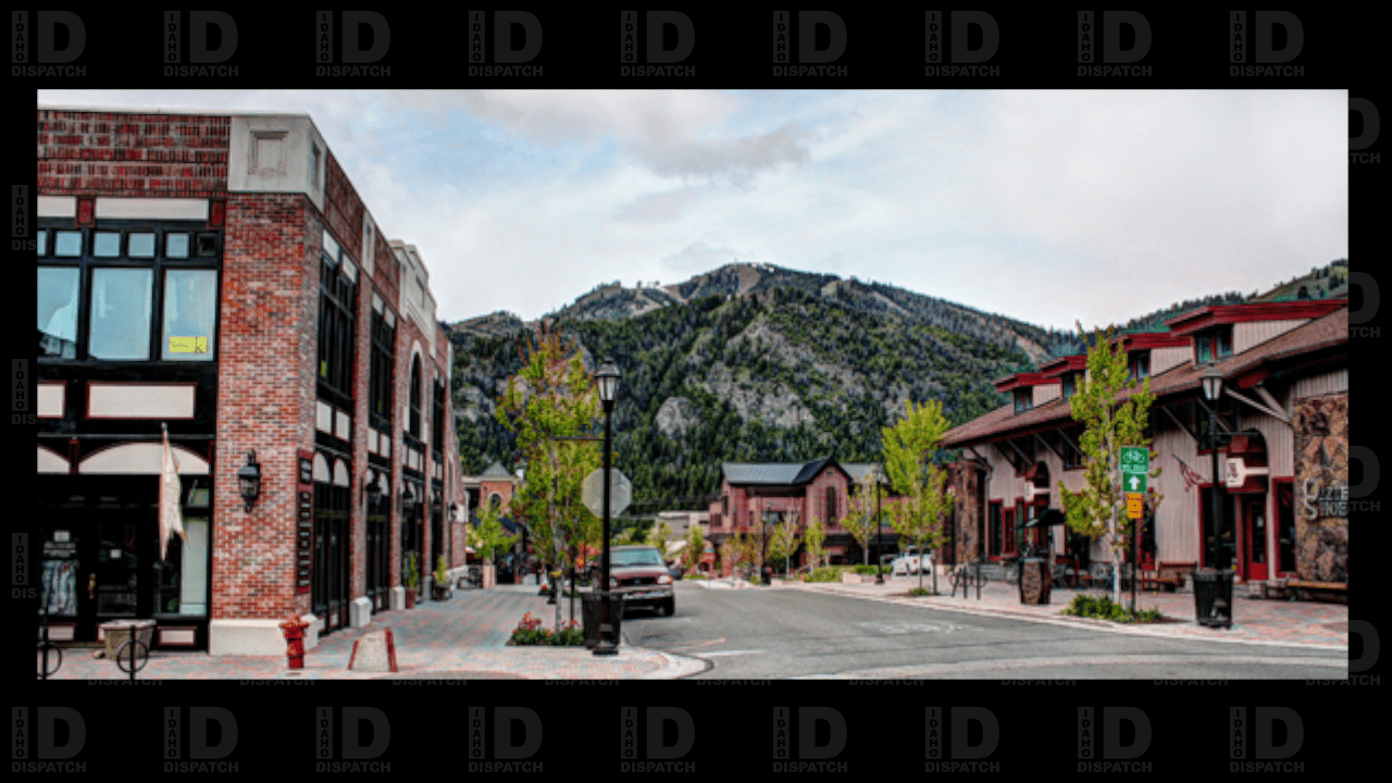 Hailey City Council No More Than 10 People Indoors on Private Property