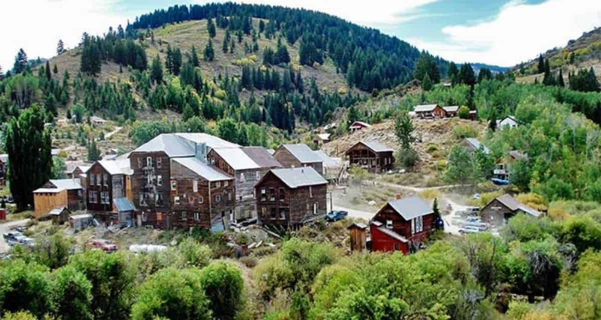 11 Creepy Idaho Ghost Towns You'll Never