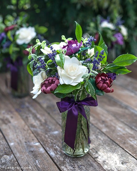 25 Stunning DIY Wedding Centerpieces to Make on a Budget Ideal Me