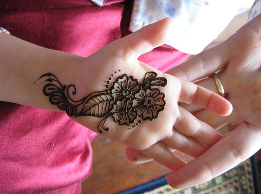 51+ Easy & Simple Mehndi Designs for Kids