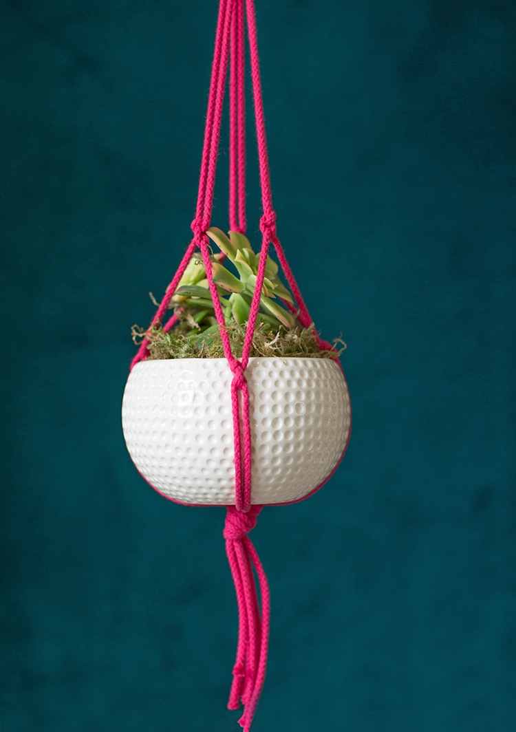 31 DIY Macrame Plant Hanger Patterns Macramé Plant Hanger