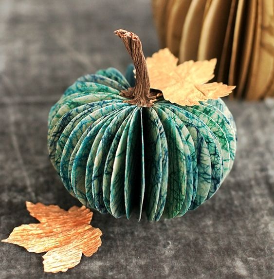 25 Easy DIY Paper Pumpkin Craft Ideas