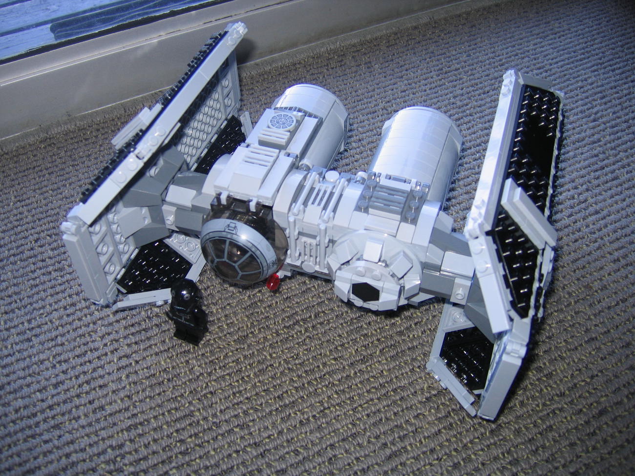 LEGO IDEAS TIE Bomber