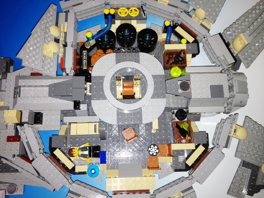 LEGO IDEAS Outrider YT2400 "Star Wars"