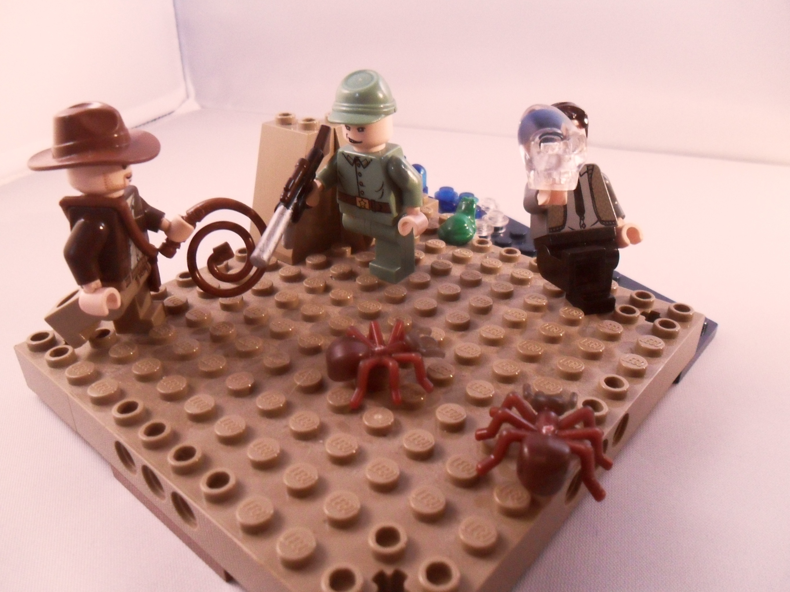 LEGO IDEAS Lego Indiana Jones Ant Ambush