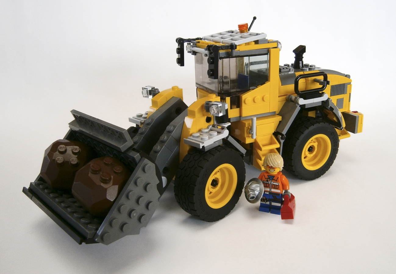 LEGO IDEAS Product Ideas LEGO Volvo loader L220g