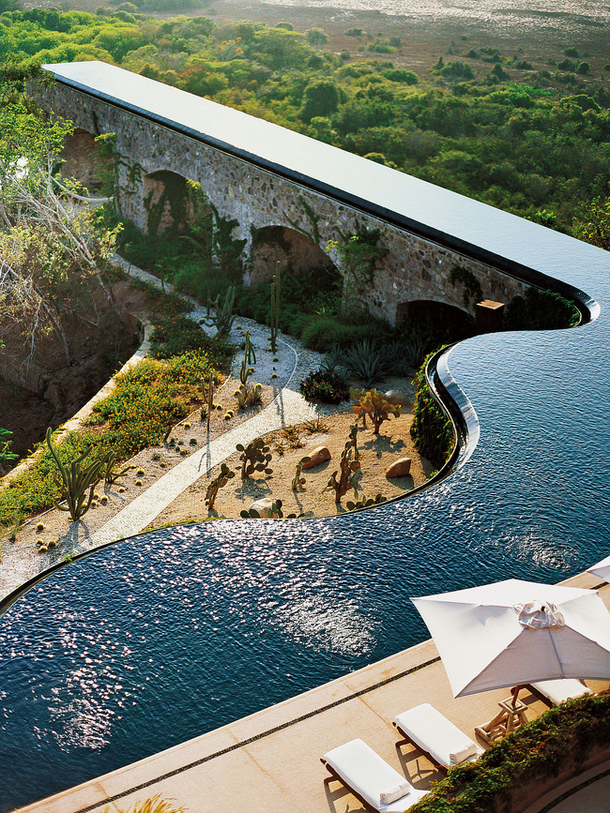 Dream House » Luxury Infinity Pool