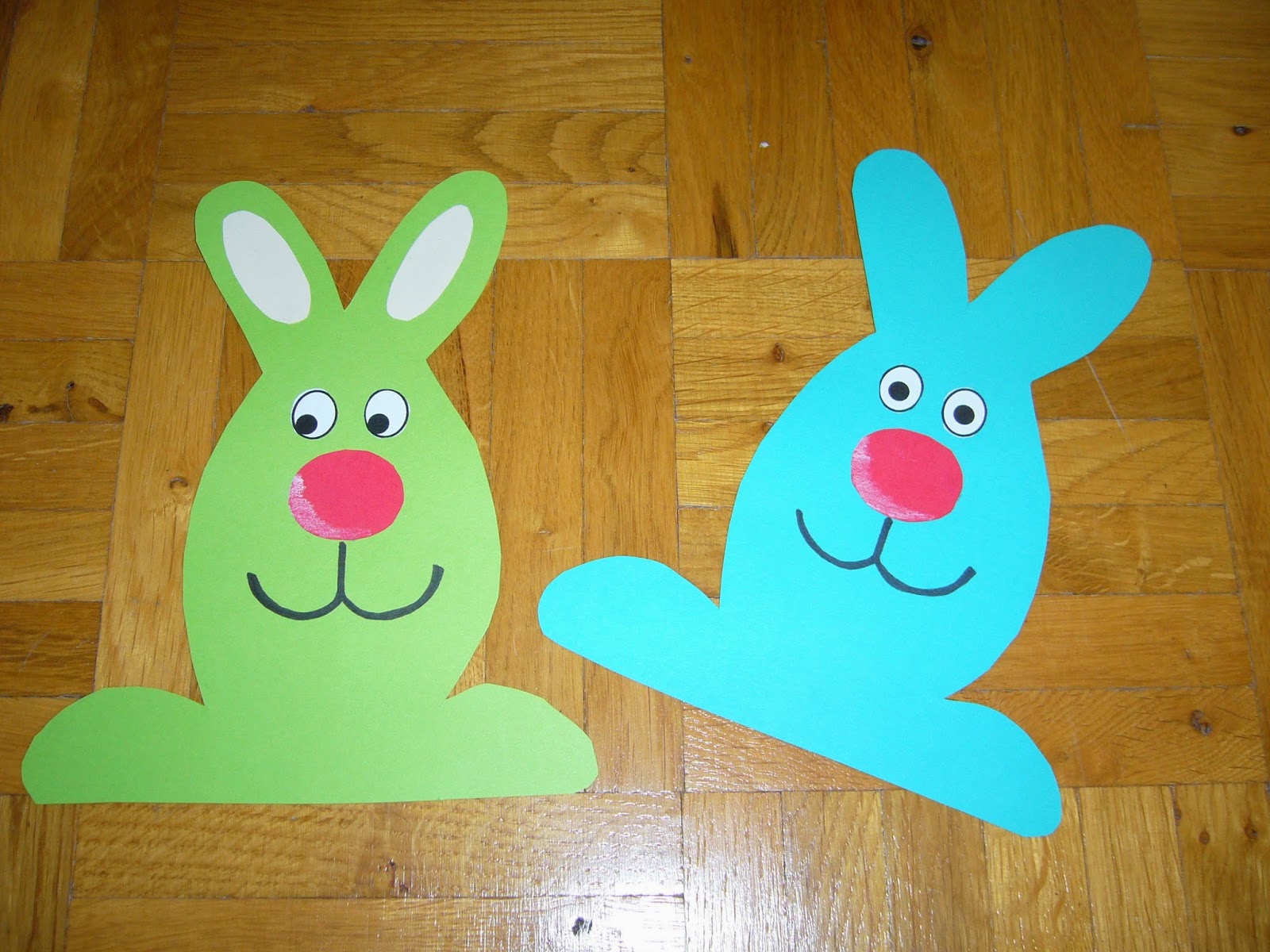 Ideenreise Blog Bunte Osterhasen (Bastelvorlage)