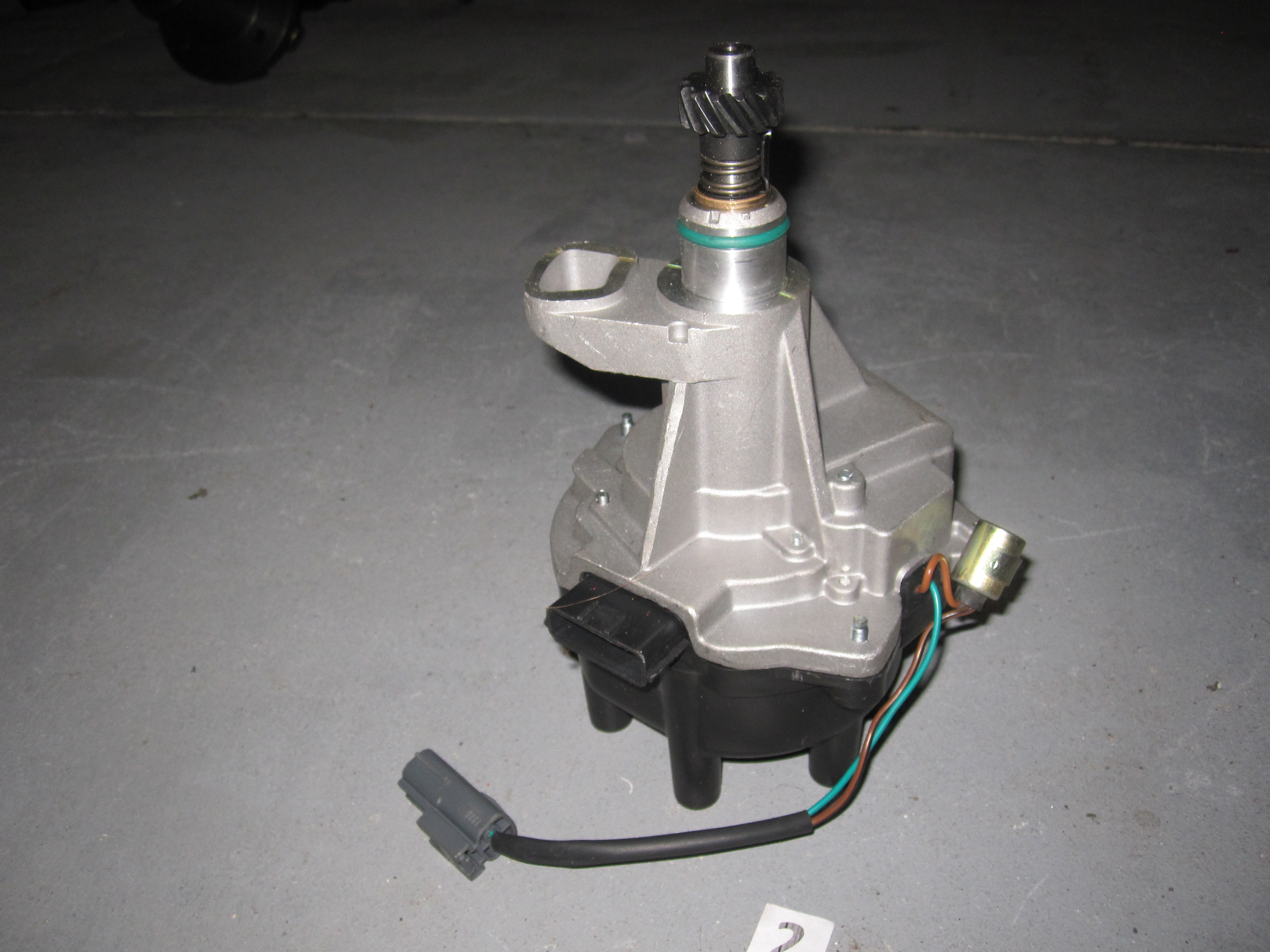 Electronic ignition distributor for a 2000 Nissan Quest with a 3.3