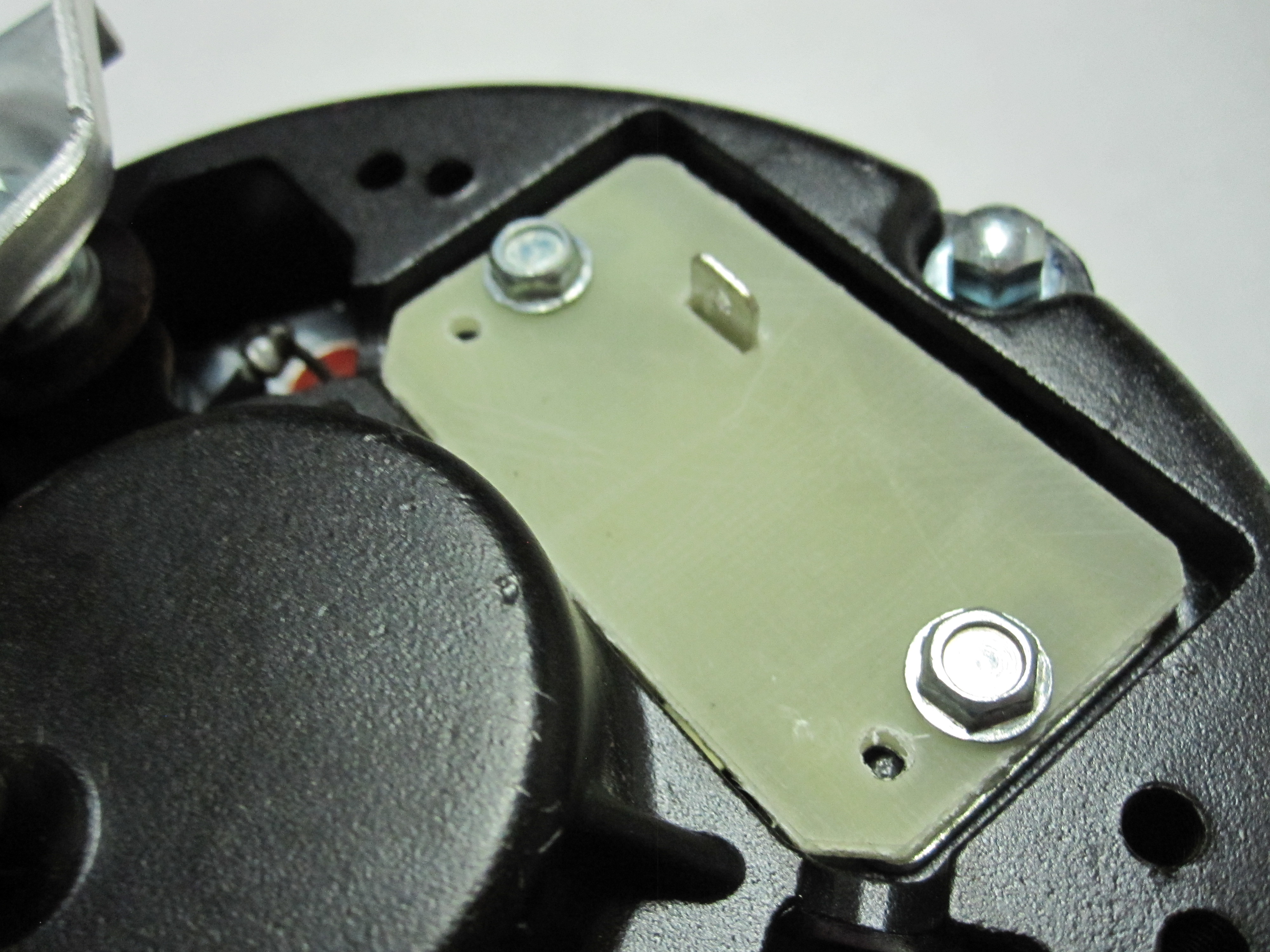 This is a Motorola /Leeds naville alternator used on John Deere and