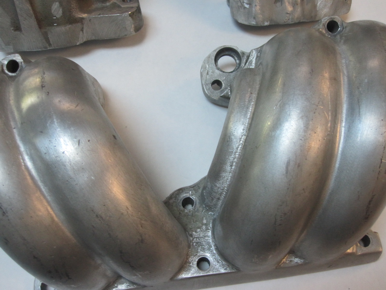 Intake runners for '85'88 Pontiac Trans Am GTA. 4704 Car Parts and Accessories Can you