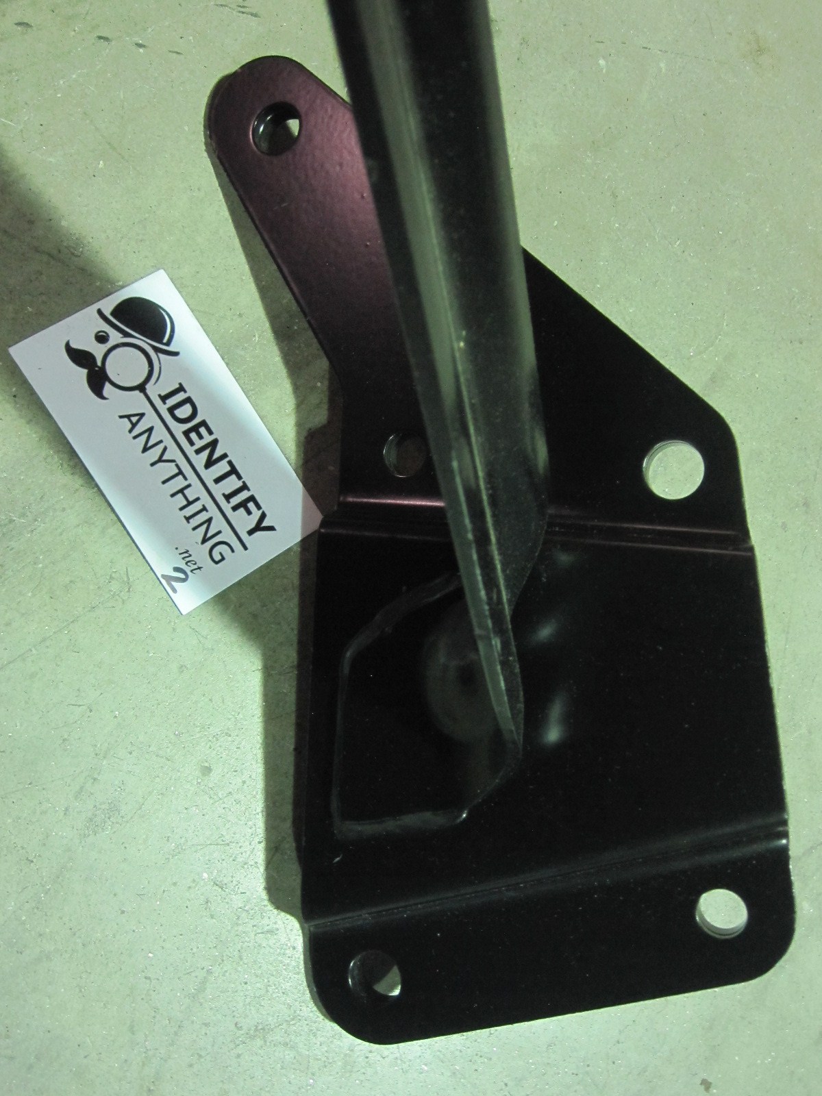 Bracket 4758 Car Parts and Accessories Can you identify?