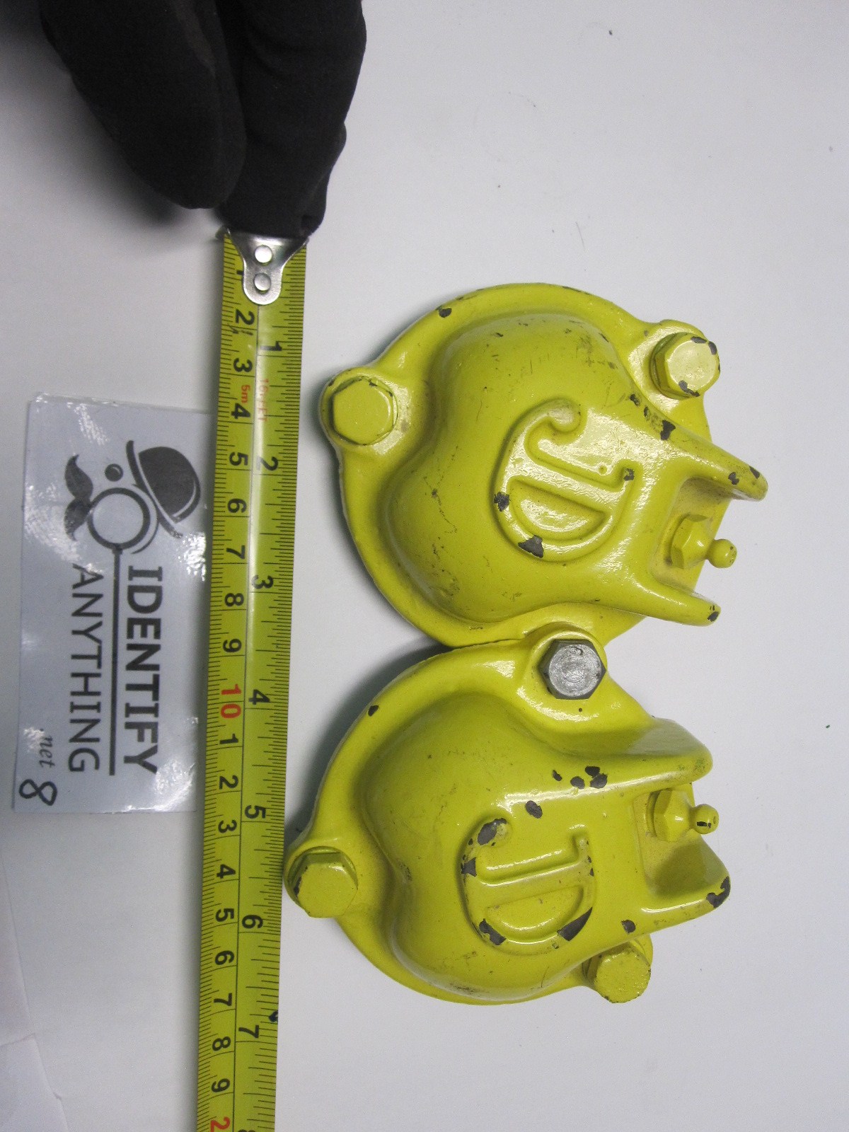 Early Unstyled(pre 1939)John Deere Model B hub caps. 4978 Car Parts