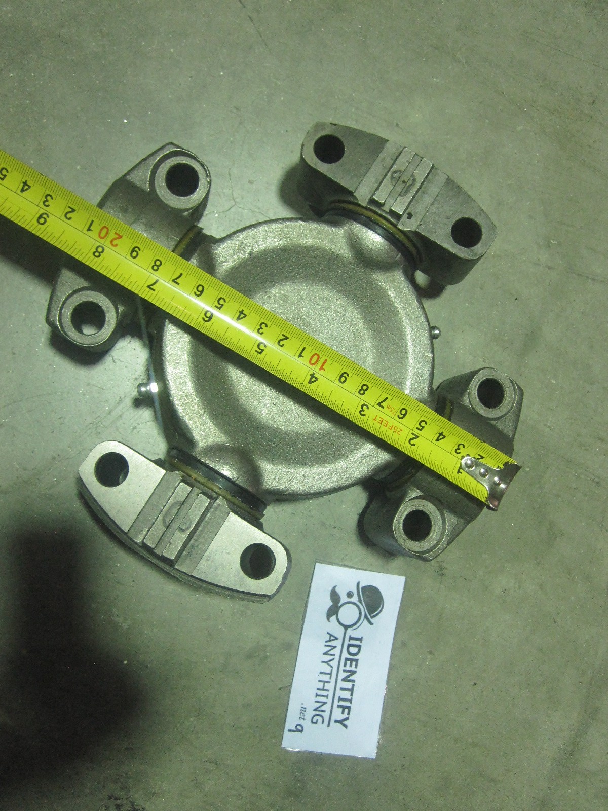 This is a Gtype four wing ujoint for a heavy truck. Because of it's