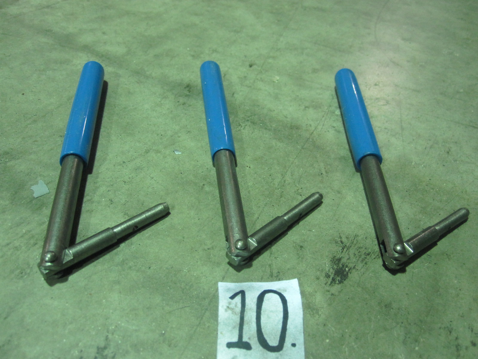 This is a fencing tool called a clip bender. 2018 Tools Can you