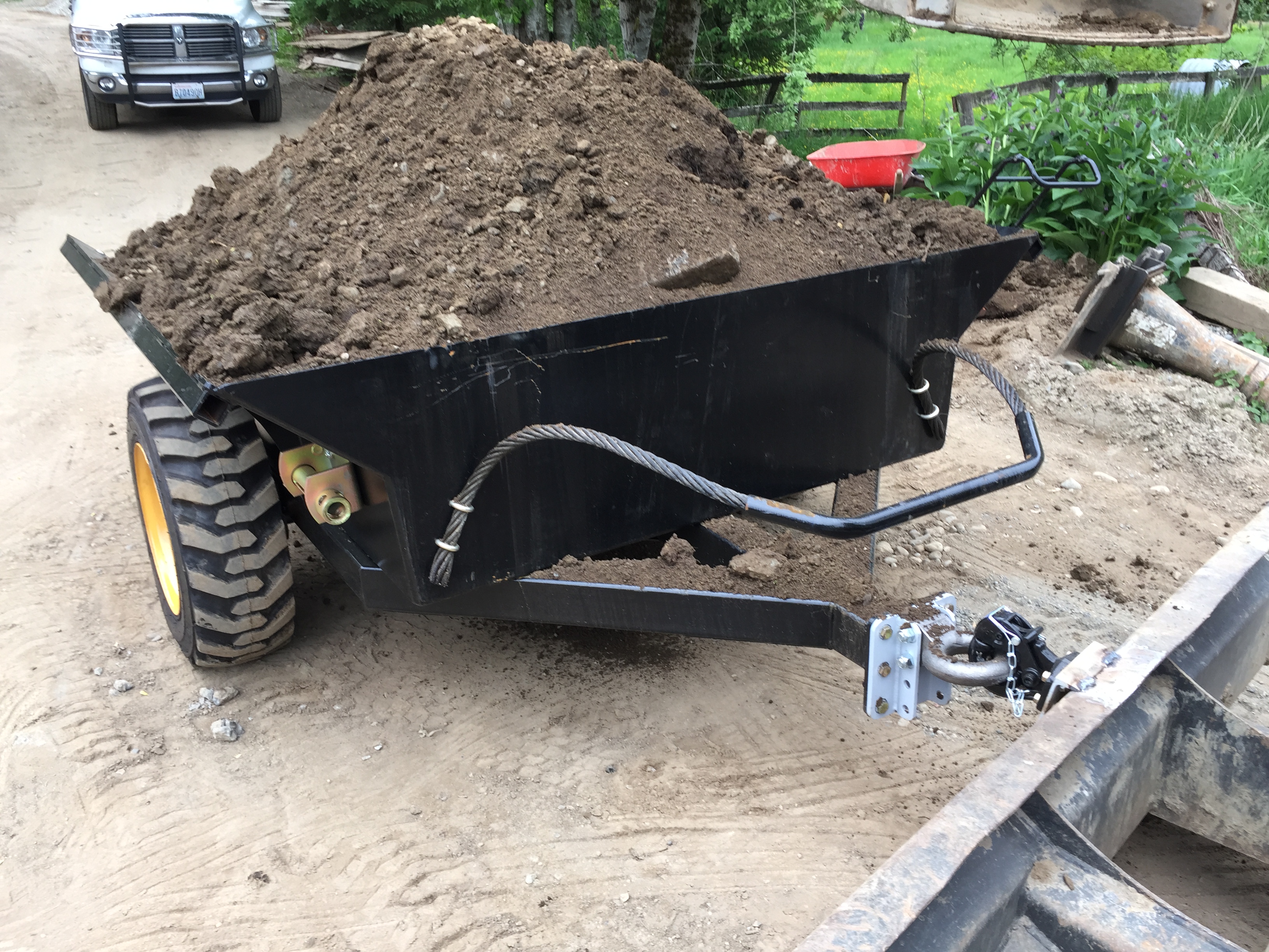 Excavator Dump Trailers 1 IDM