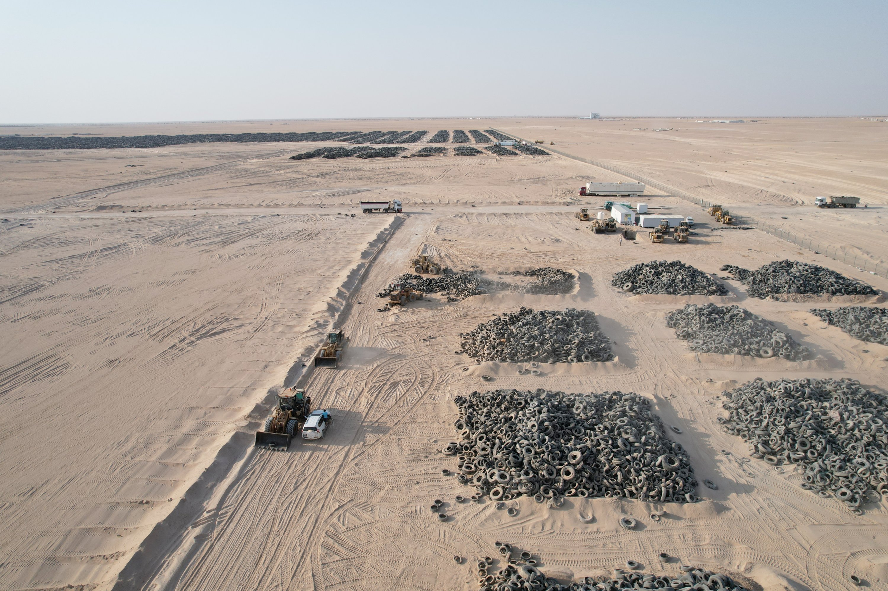 Environmental disaster World’s biggest tire graveyard in Kuwait