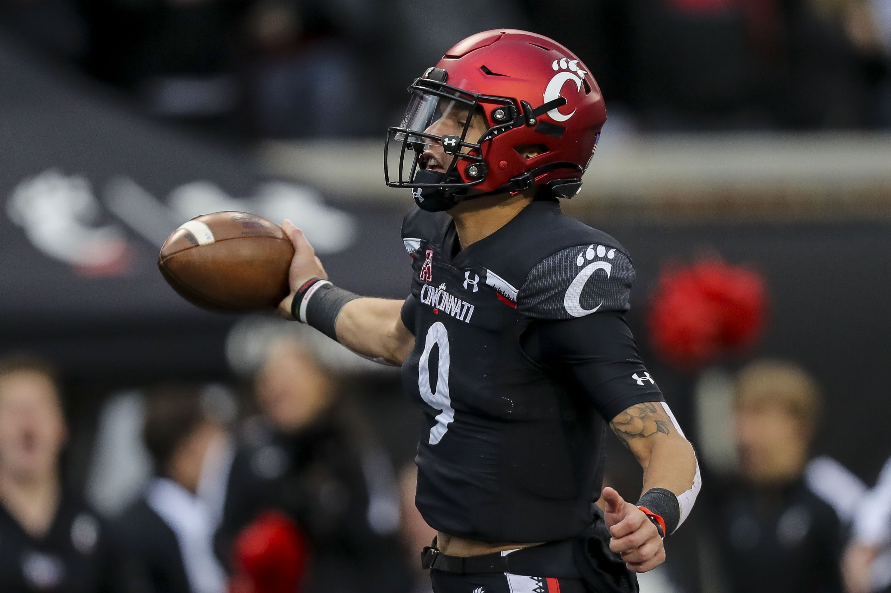Bearcats' CFP hopes get major boost after Utah downs Oregon Daily Sabah