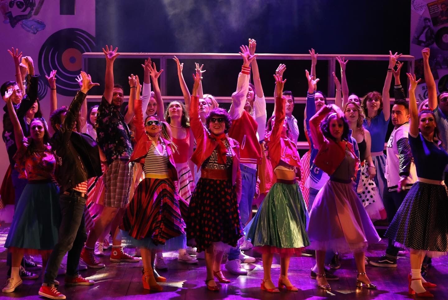 ‘Grease’ revival brings spirit of youth to Istanbul stage Daily Sabah