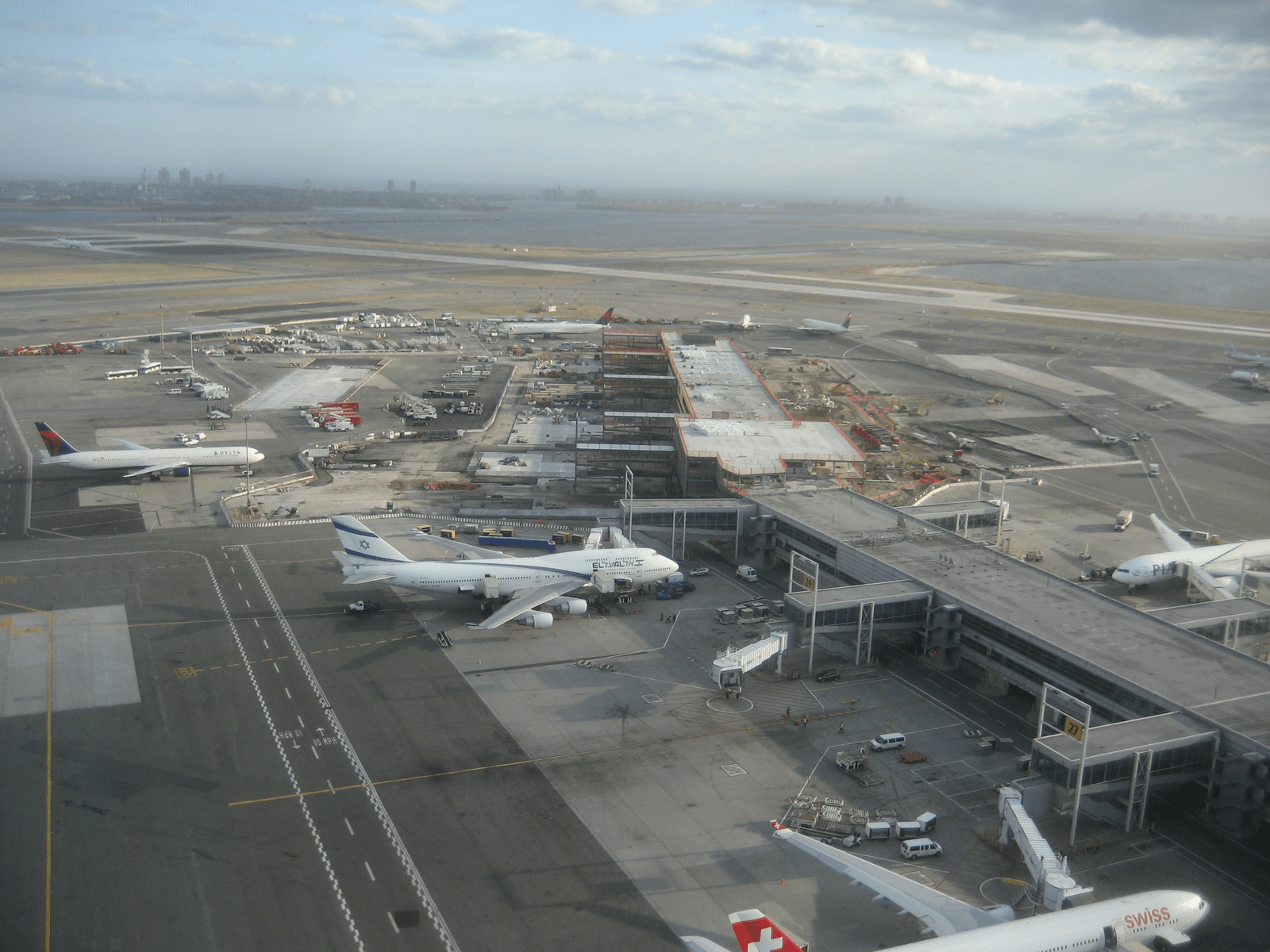 Delta JFK Terminal 4 IDS Inc.