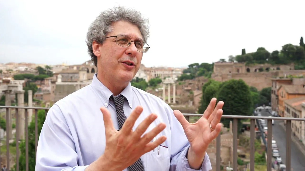March 28, 2019 Research Seminar with Prof. Christopher Tucci