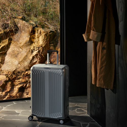 Samsonite International Finance Centre, Hong Kong