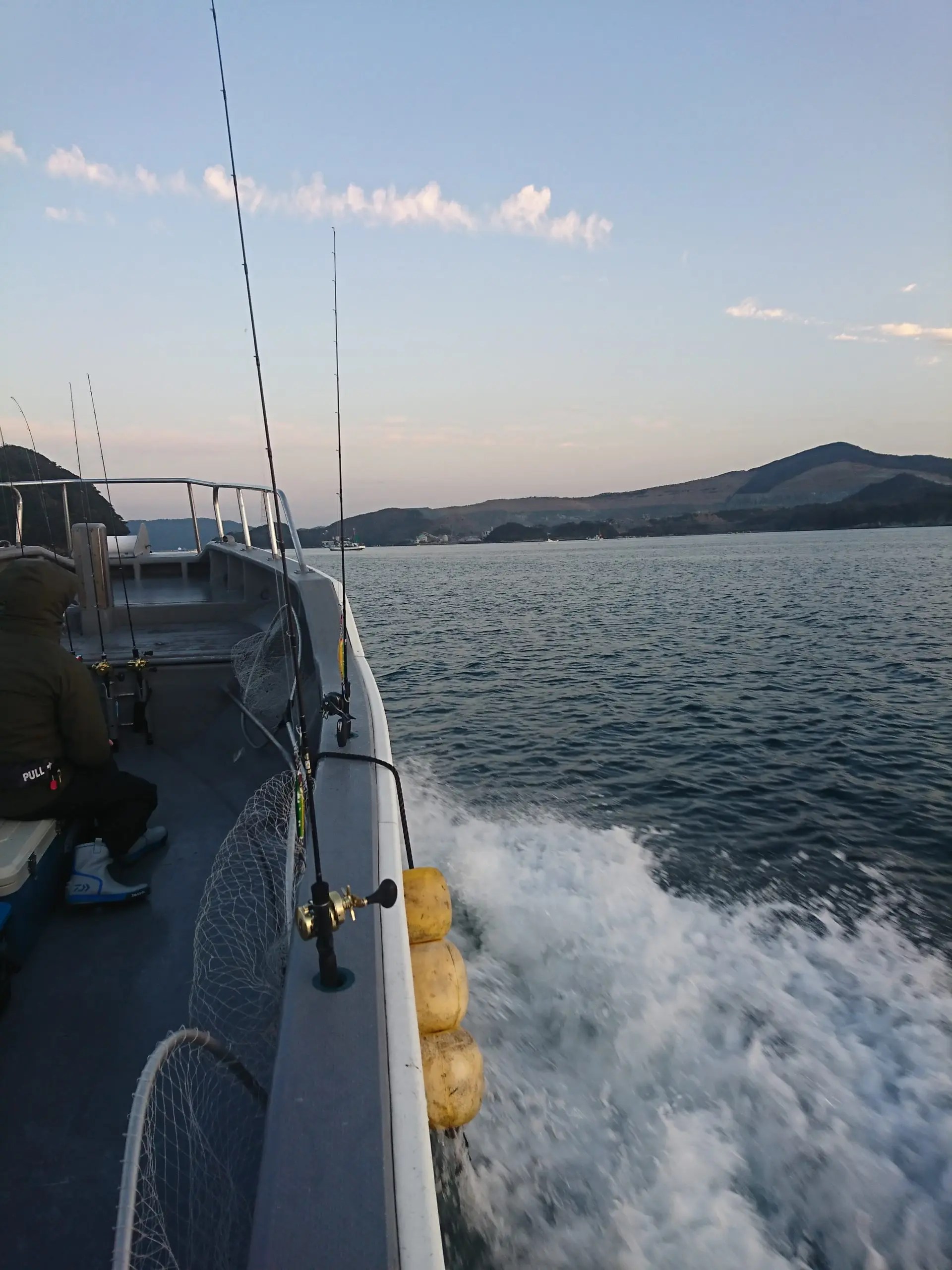 船の釣り座で釣果が変わる？潮流と操船の意味を知っておこう