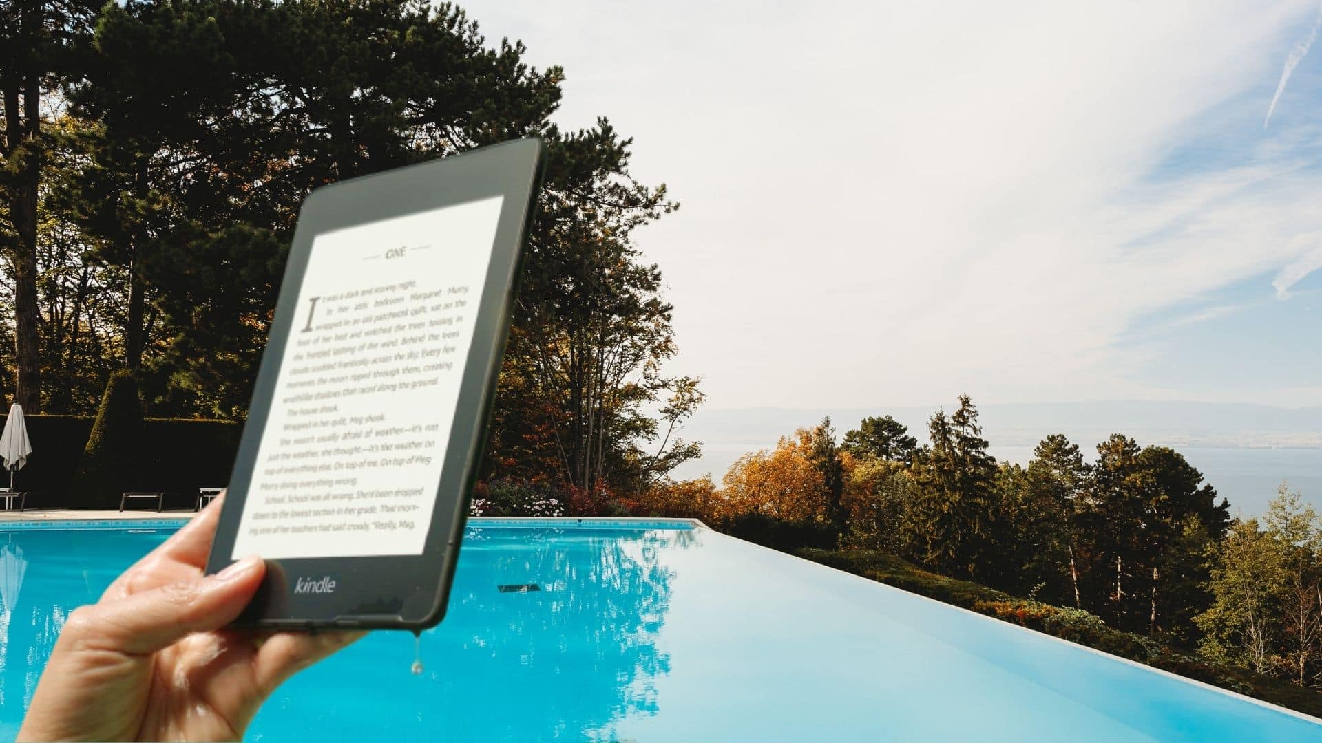 Kindle Paperwhite VS Oasis. The Ultimate Kindle Comparison