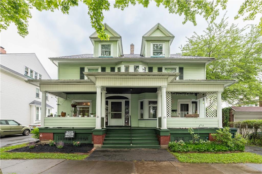 3 bed / 1 bath Street parking IFL Property We Rent Homes in