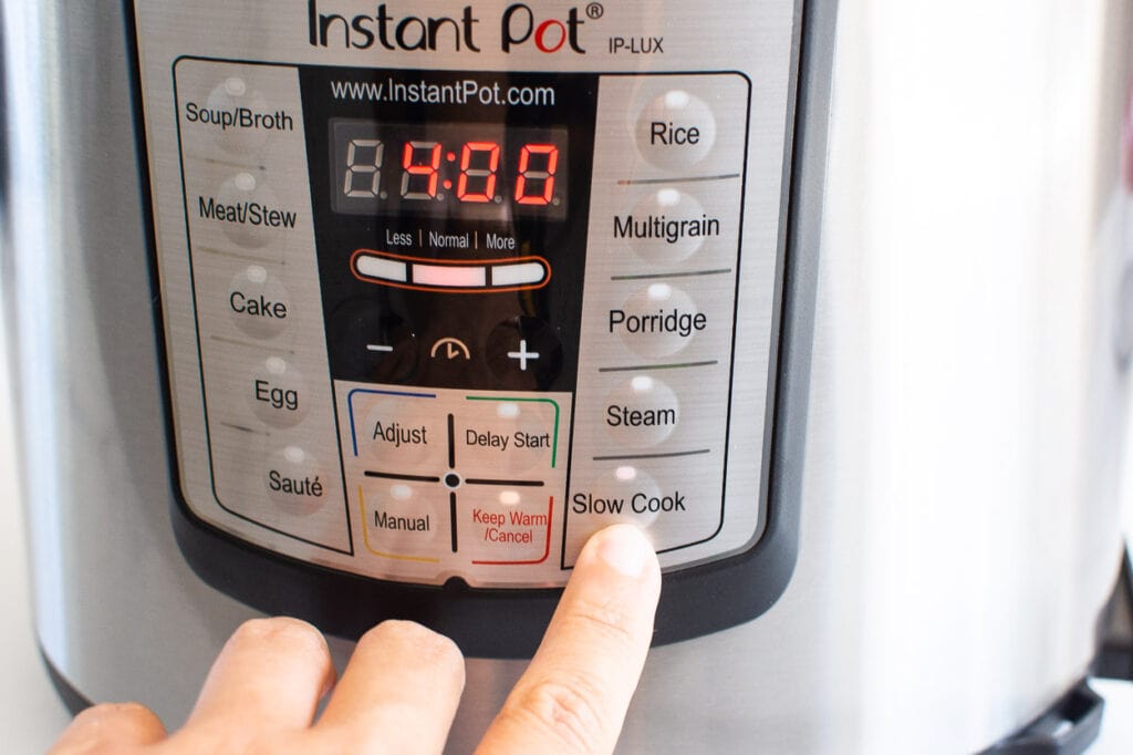 Instant Pot vs Slow Cooker. Same? Which One is Better? LaptrinhX / News
