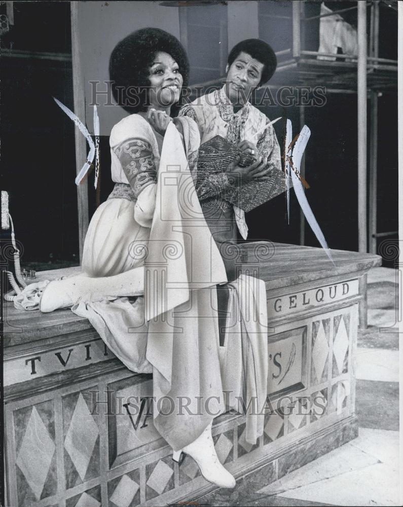 Jonelle Allen Page 3 I For Color