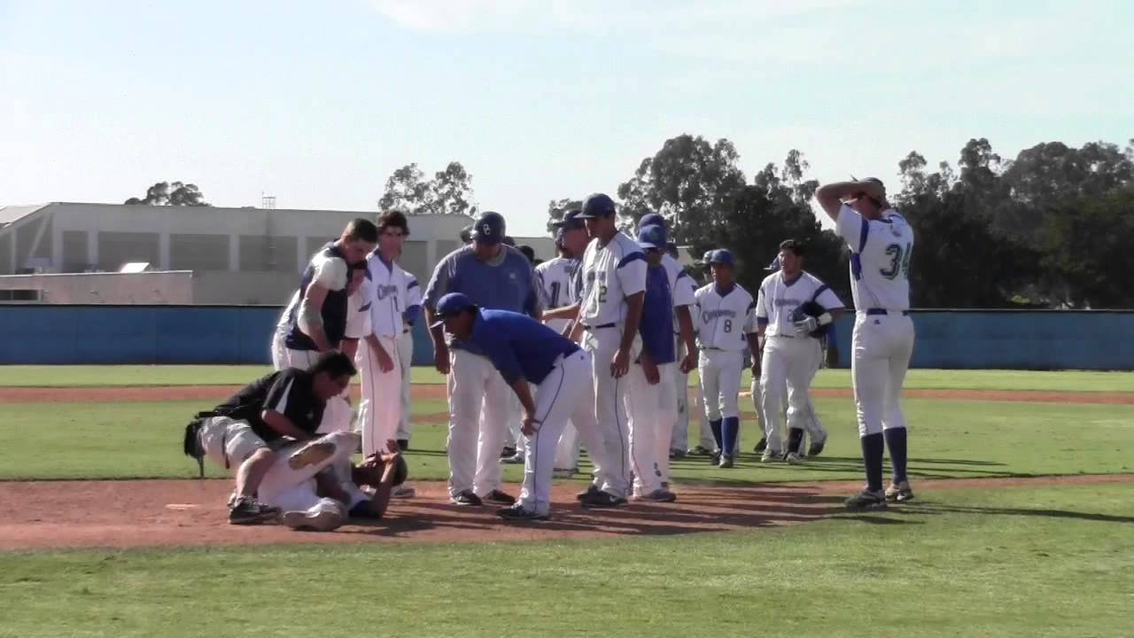 Oxnard College 4 East LA College 3 Baseball playoffs Baseball Bite