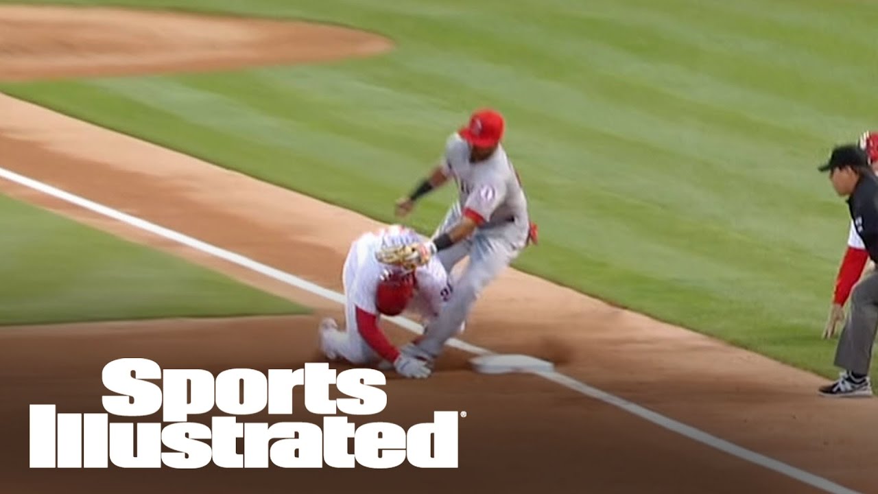Ever Wonder How The MLB Instant Replay Works Watch This Sports Illustrated Baseball Dome
