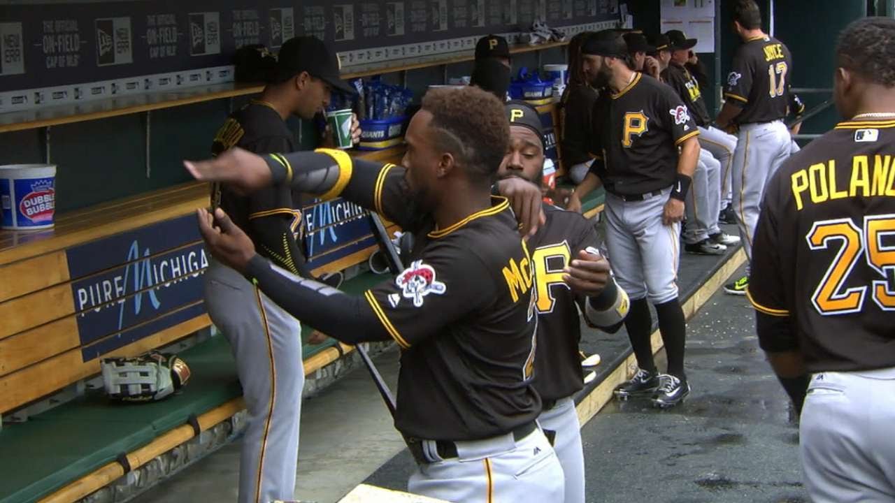 Pirates show off their handshake routines Rugby Focus