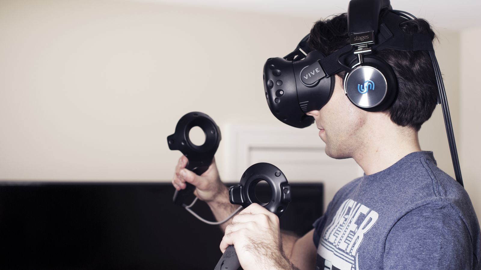 Smart headphones with voice recognition could help you miss fewer