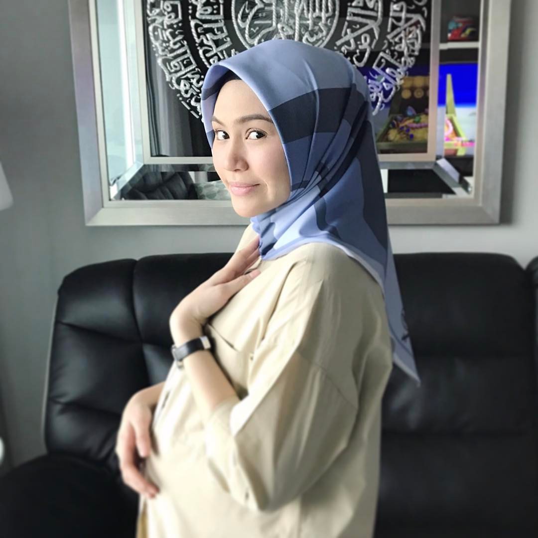 Cerita Artis Malaysia Erin Malek selamat melahirkan anak (gambar baby)