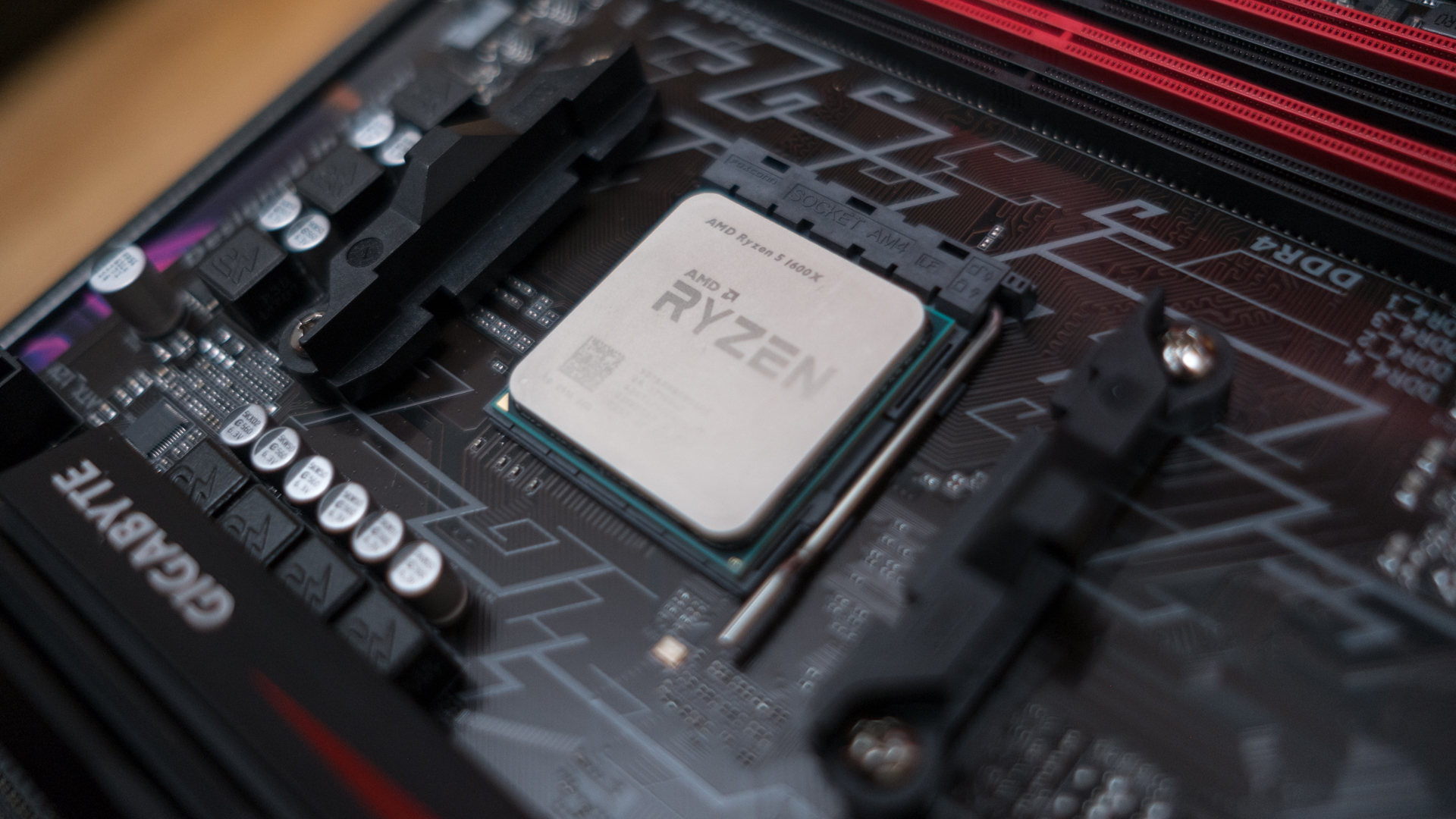 AMD Ryzen 5 1600X Technology Break Magazine