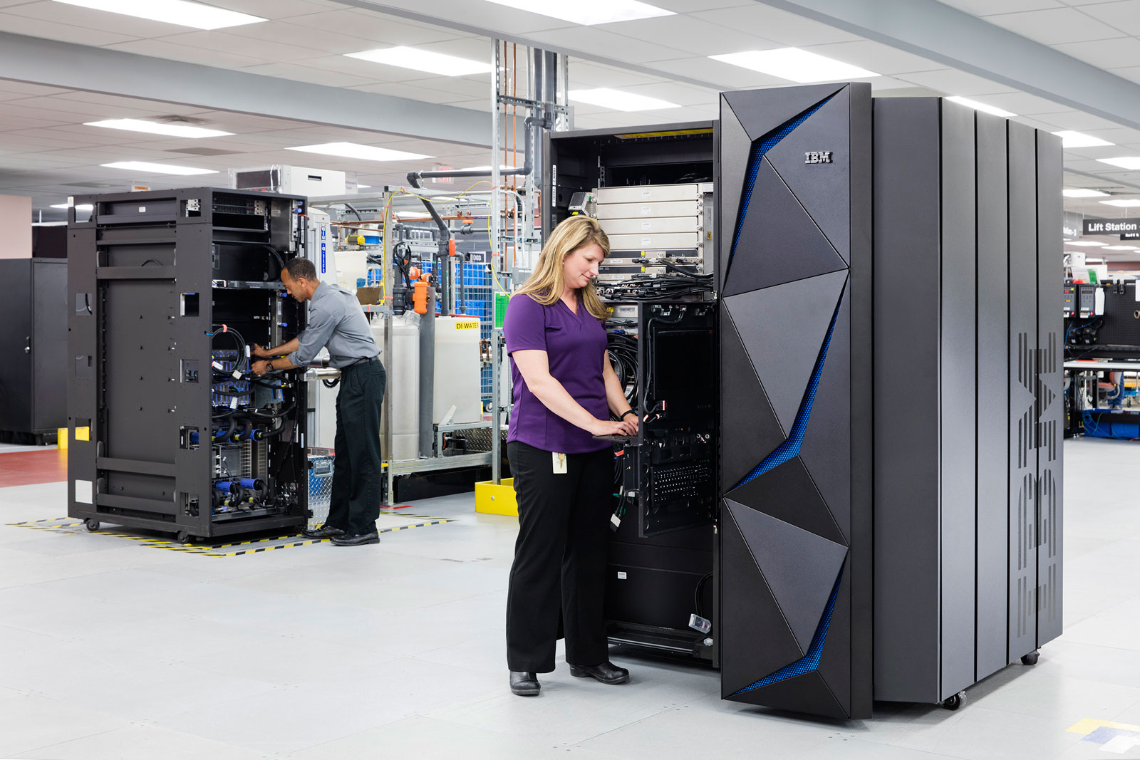 /dev/null IBM's new mainframe keeps everything encrypted, all the time