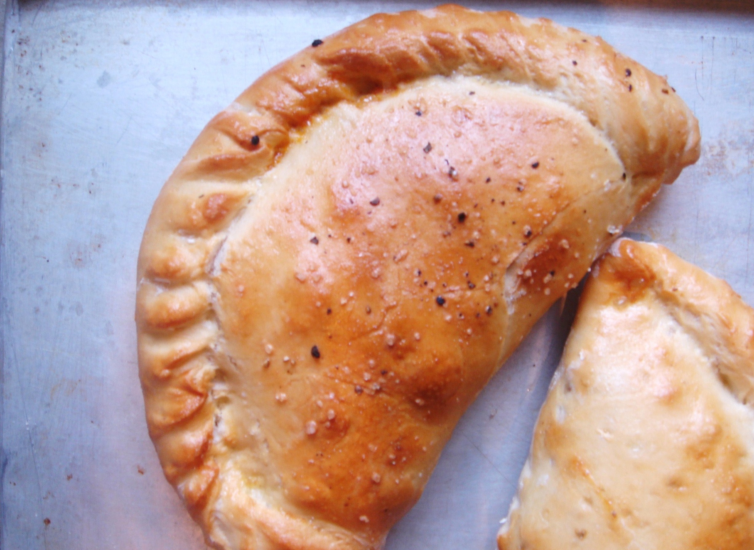 Il Calzone (folded Italian pizza) « lessons in hospitality