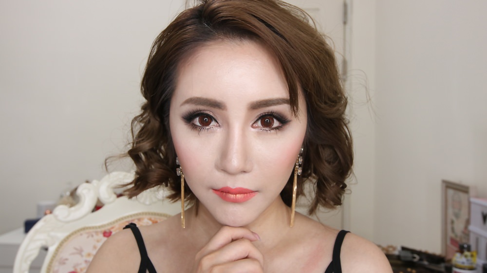 [YOUTUBE] 泰国女明星妆容 Ploy Chermarn 90%泰国彩妆