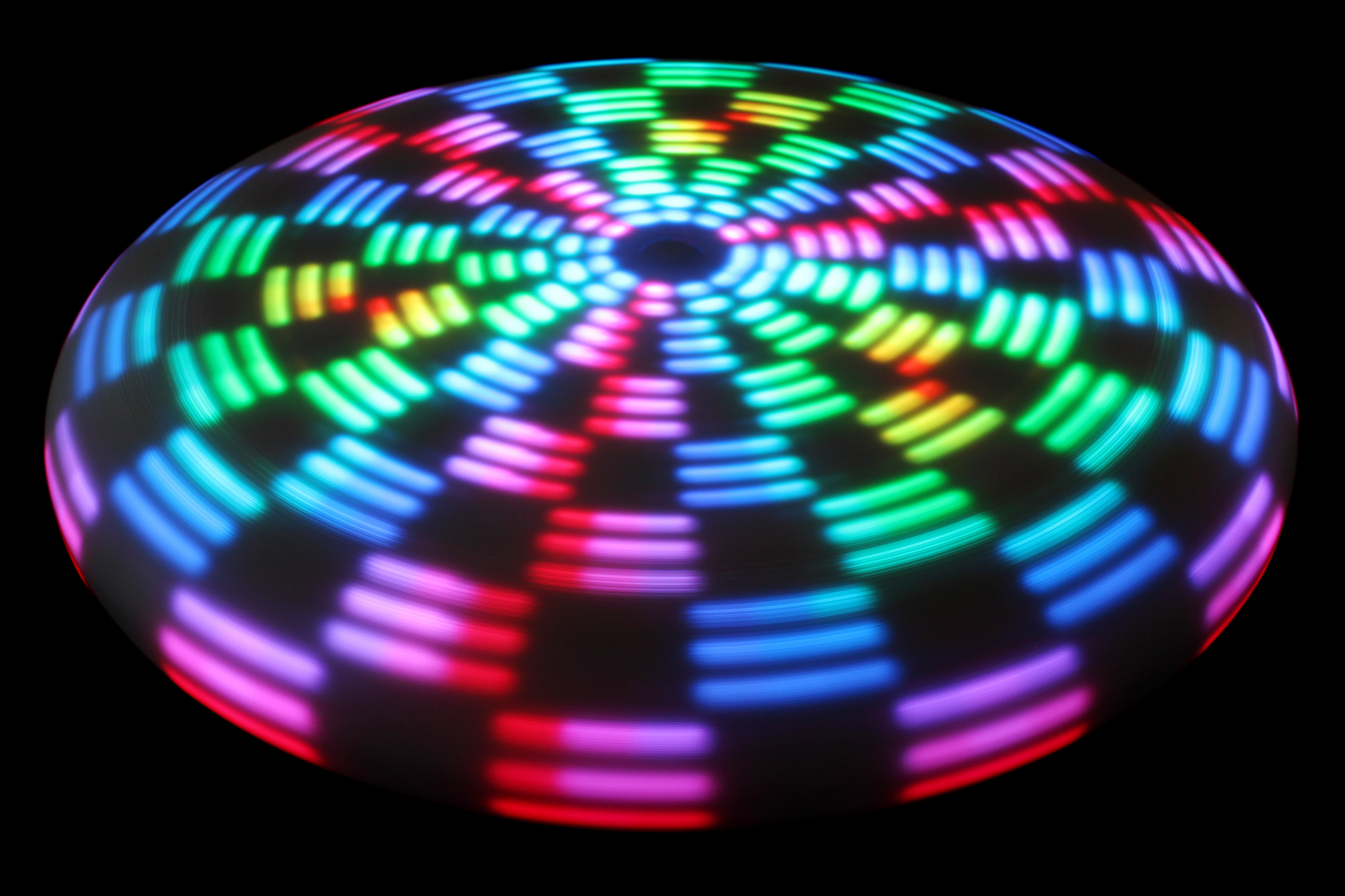 NEW CENTURY NEW TECHNOLOGIES NEW PIXEL LED FLYING DISС Ignis