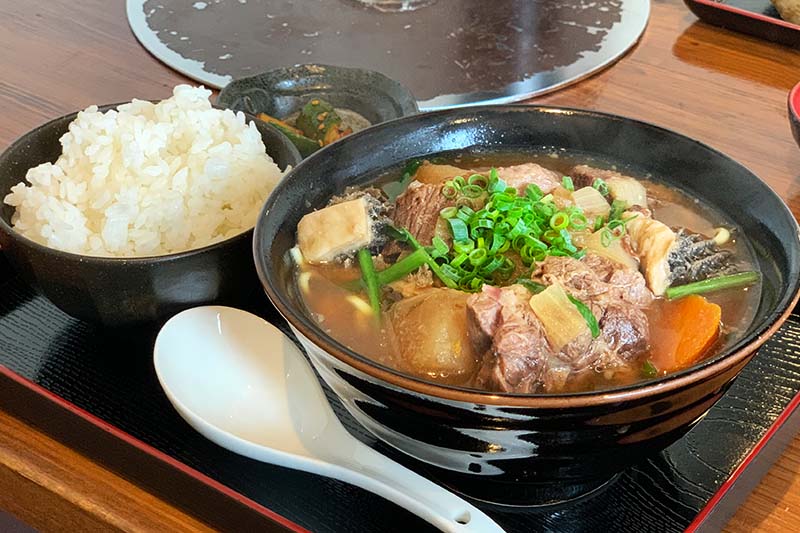 上原精肉店 石垣島 - 石垣牛サーロインステーキ A-3 100G/¥2,500 石垣牛リブロースステーキ A-3... | Facebook 虎一精肉店 | 石垣島グルメプロモーション協会【公式】