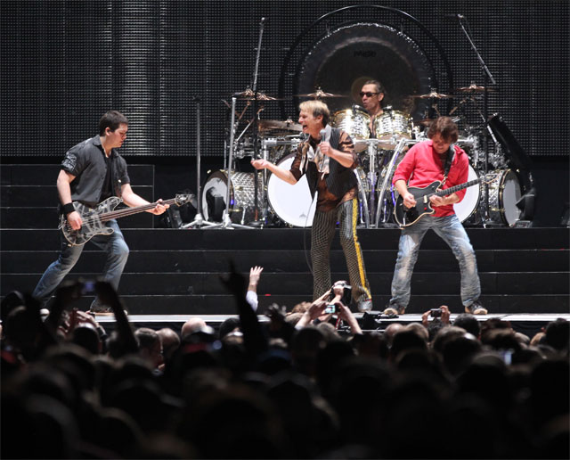 The Indo Dutch roots of Alex and Eddie Van Halen IGV