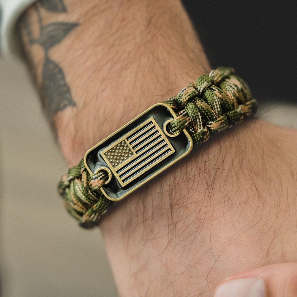 Camo Paracord Bronze Flag Bracelet Helps Pair Veterans With A