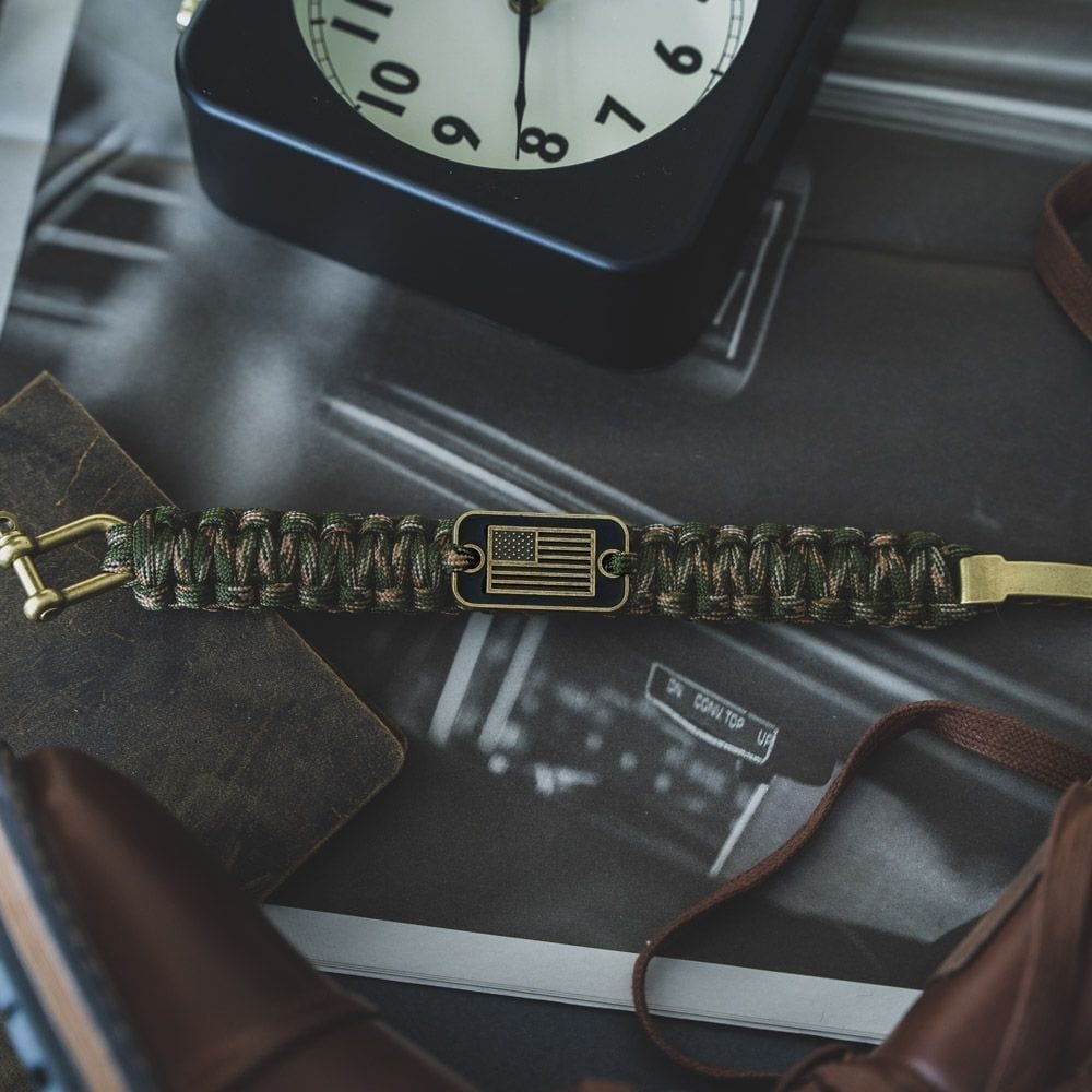 Camo Paracord Bronze Flag Bracelet Helps Pair Veterans With A
