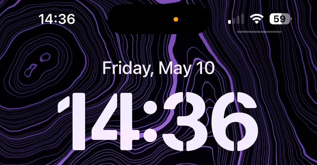 What is the green dot or orange from the iPhone screen
