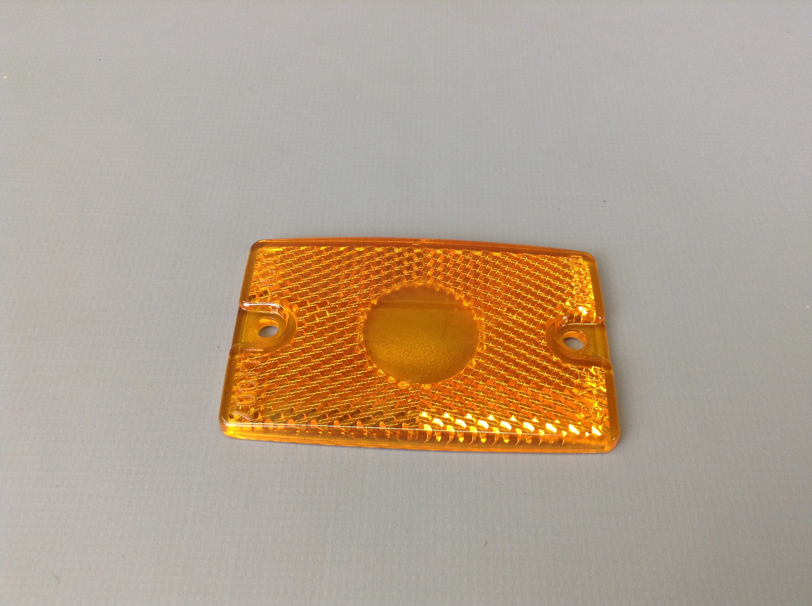 Marker Light Amber lens Scout II, 6975 Pickup/Travelall IH Scout