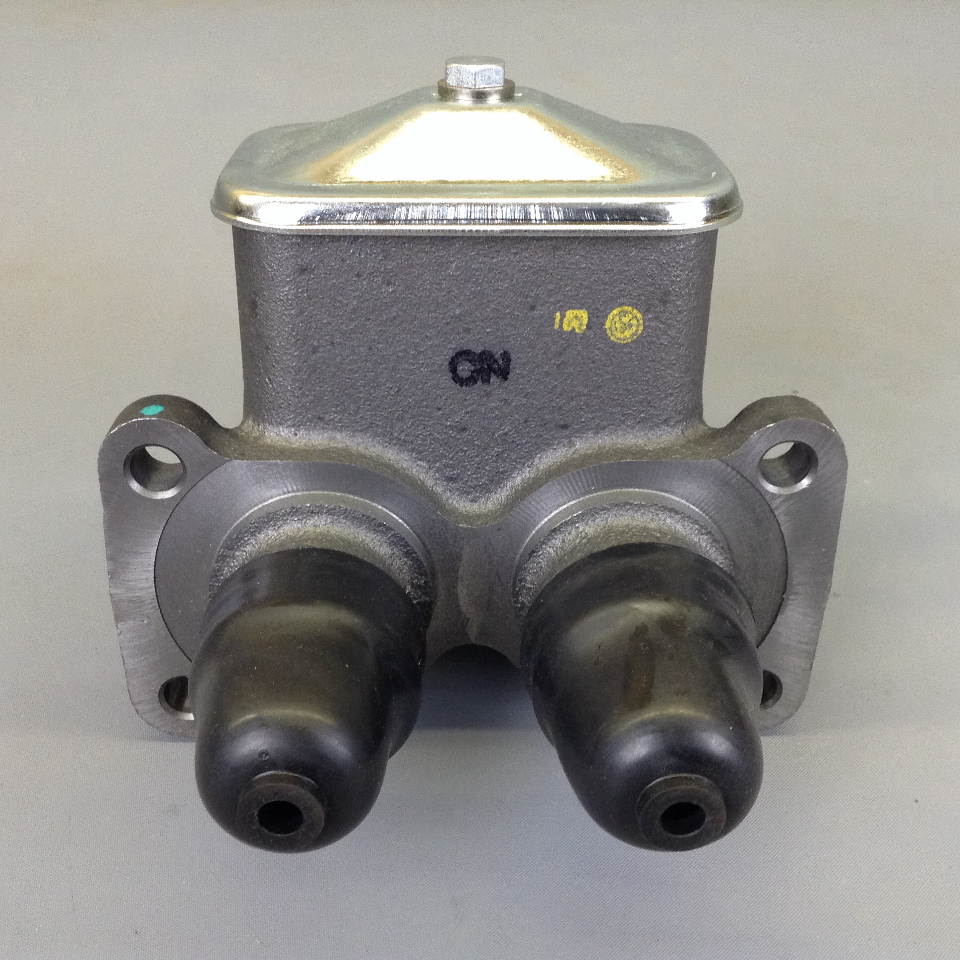 Brake / Clutch Master Cylinder , '60s Pickup Travelall IH Scout